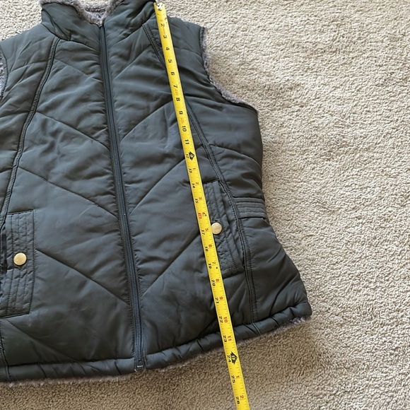 Keren Hart Reversible Quilted Faux Fur Vest W’s S Full Zip Dark Olive Cabincore - Picture 10 of 12